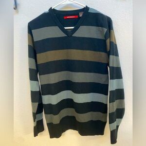 Unionbay striped v neck sweater